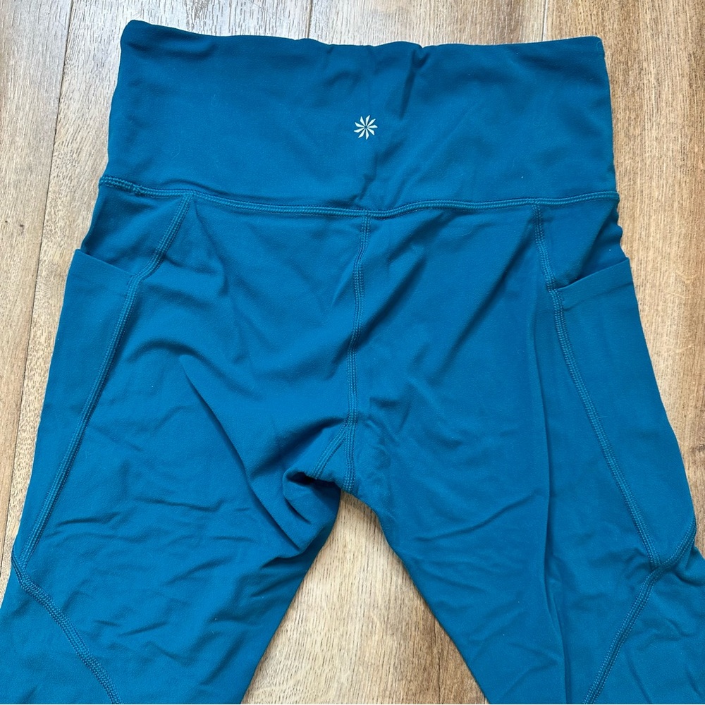 Athleta Ultimate Stash Pocket Textured 7/8 Tight Leggings Size Small - Picture 9 of 16